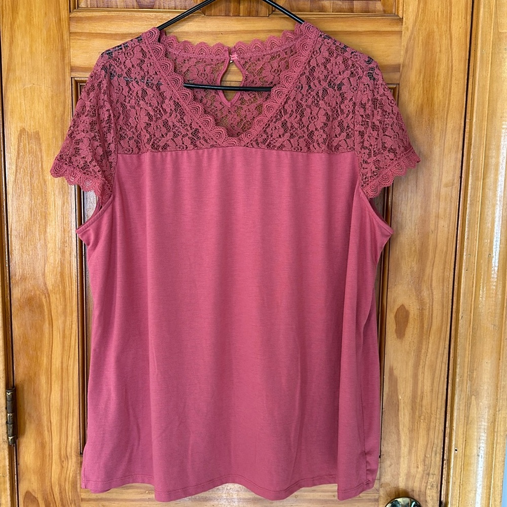 Simply Emma top
